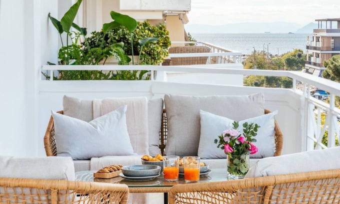 Glyfada Apartment | 2-BDR SV Elegance Luxury Apt with Shared pool