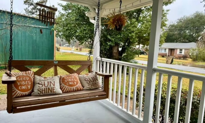 Port Wentworth House | 2-bdrm Bungalow 15 min from Downtown w/WiFi, Central Air