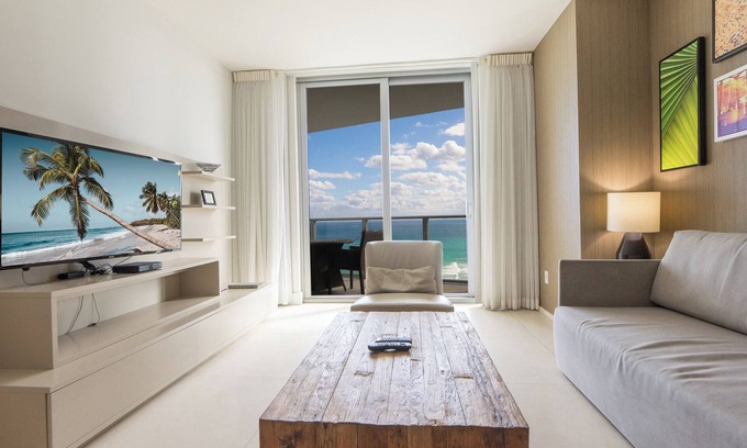 Hollywood South Central Beach Apartment | 2-bdrm Oceanview Condo Lyfe Beach Resort Hollywood + Pool, Beach Service & Gym