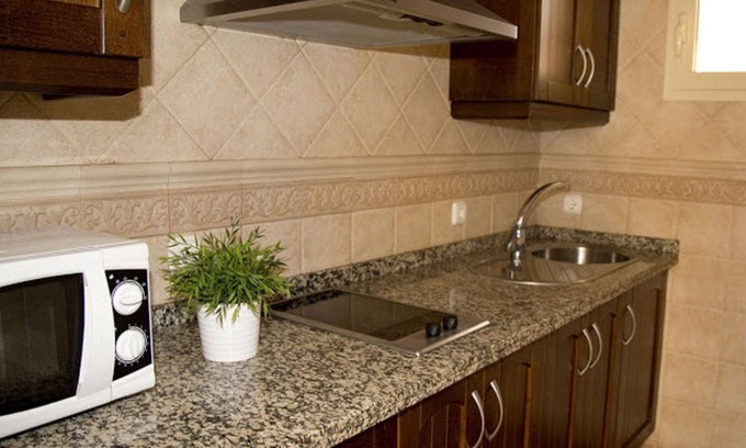 La Linea de la Concepcion Apartment | 2 bedroom apartment with garden block 1 (Apartment 3)