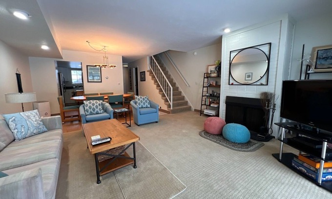 Cedar Condo | 2 bed, 21/2 bath condo, heated pool