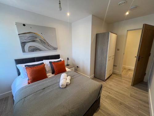 Basingstoke Apartment | 2-Bed Apartment, Basingstoke - Great Location