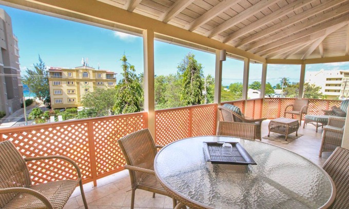 St. Lawrence Gap Apartment | 2-bed Apt by Beach in St. Lawrence Gap