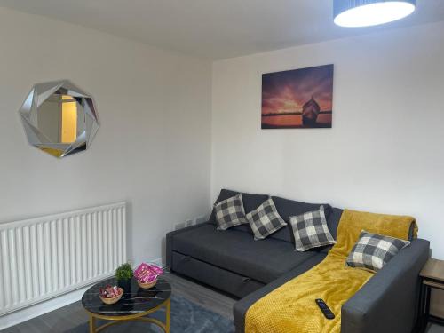 New Cross Apartment | 2 Bed Flat close to New Cross Gate, SE14
