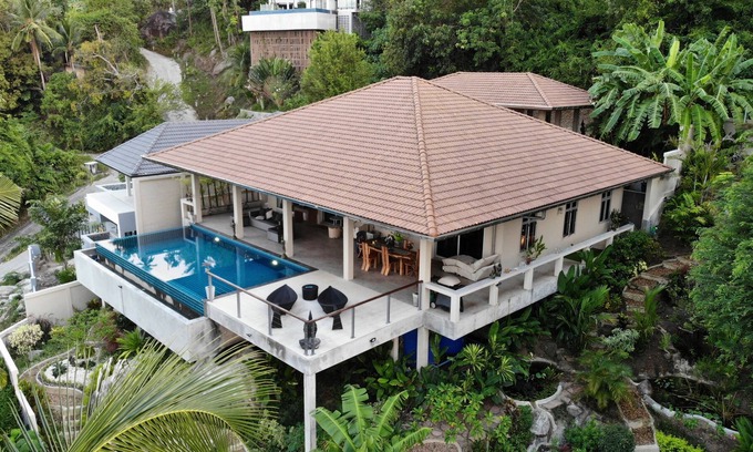 Hua Thanon Villa | 2 Bed Villa with Private Pool & Sea View