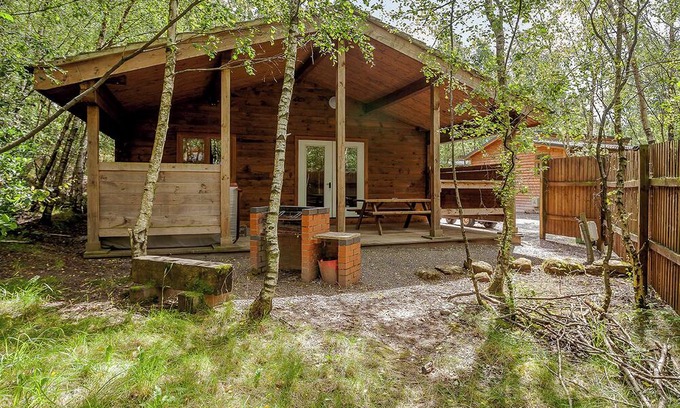 Freehay Ski Chalet | 2 bedroom accommodation in Freehay, Cheadle