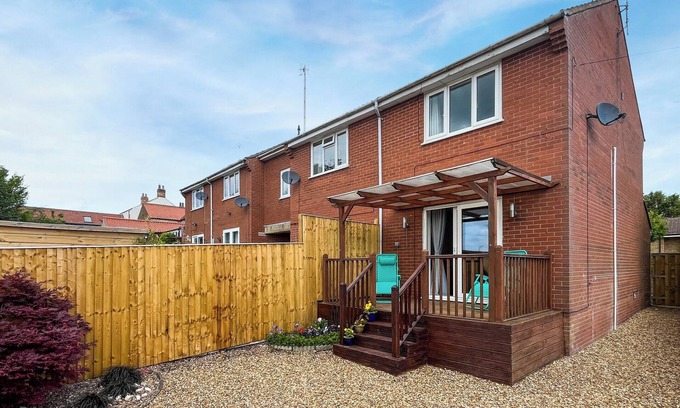 Cayton Cottage | 2 bedroom accommodation in Cayton, near Scarborough