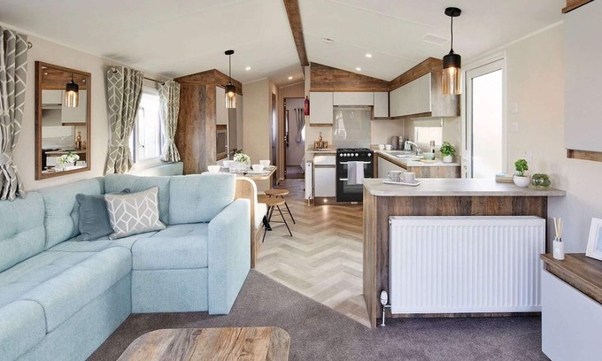 Churchtown House | 2 bedroom accommodation in Southport