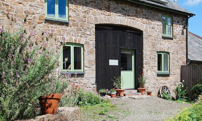 Beaworthy Cottage | 2 bedroom accommodation in Halwill Junction, near Beaworthy