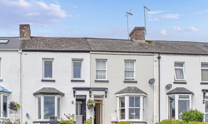 Saltash Cottage | 2 bedroom accommodation in Saltash