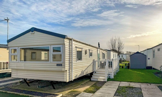Rhyl Cottage | 2 bedroom accommodation in Rhyl