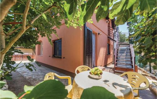 Pavicini Apartment | 2 Bedroom Amazing Apartment In Pavicini