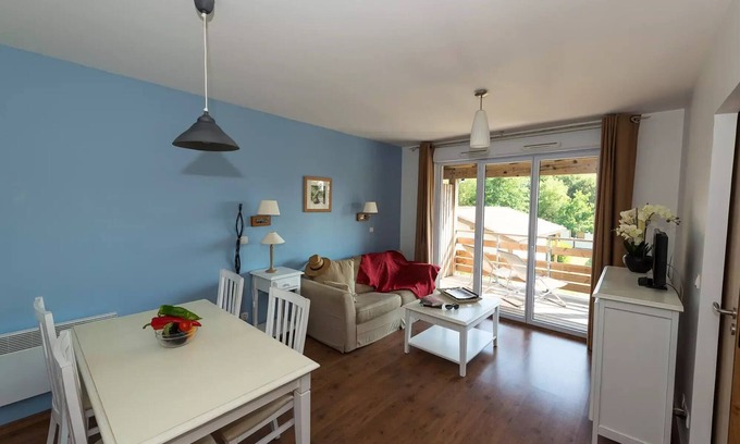 Parentis-en-Born Apartment | 2 Bedroom Apartment 4 People