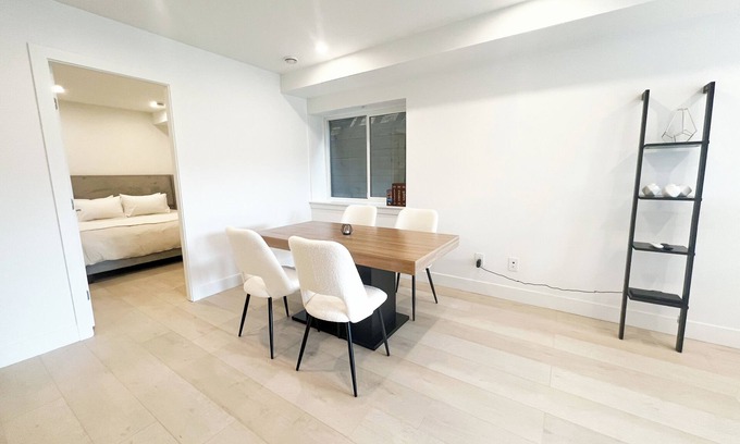 Lower Lonsdale Apartment | 2-bedroom apartment in peaceful North Vancouver with AC