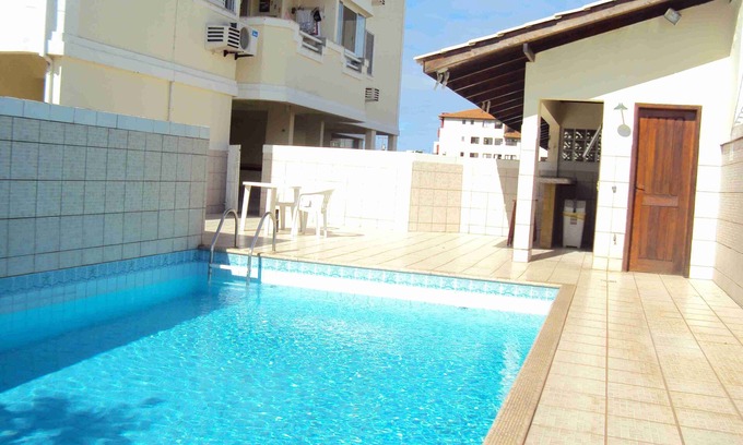 Ingleses Centro Apartment | 2 bedroom apartment for 6 people
