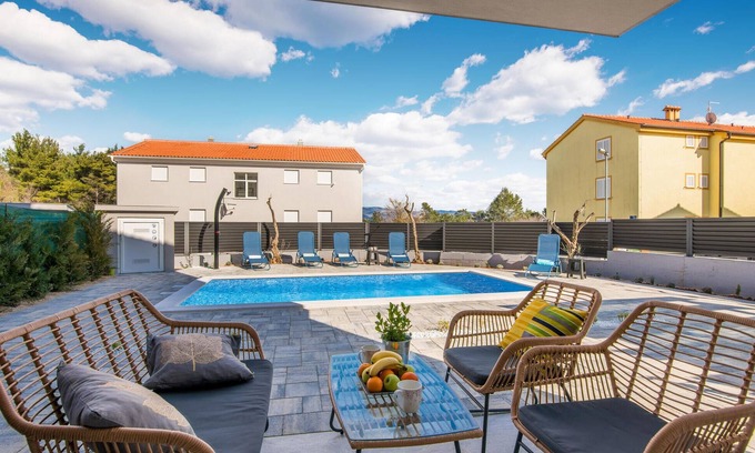 Cizici Apartment | 2 bedroom awesome apartment in Cizici