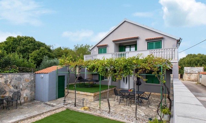 Pridraga House | 2 bedroom beautiful home in Pridraga
