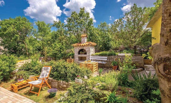 Kraljevica Apartment | 2 bedroom cozy apartment in Smrika