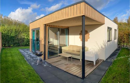 Heinkenszand House | 2 Bedroom Cozy Home In Heinkenszand