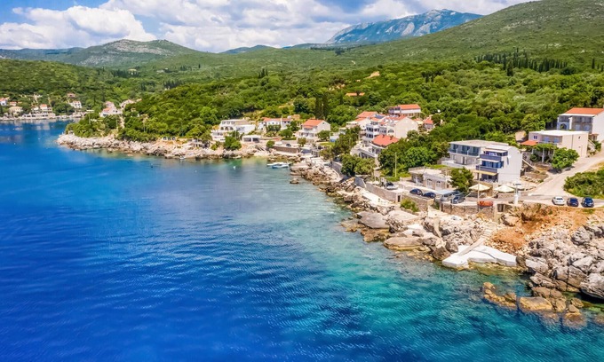 Molunat Apartment | 2 bedroom gorgeous apartment in Gruda