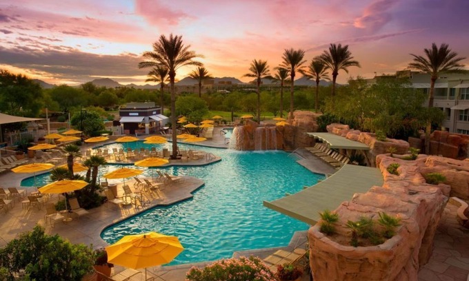 Desert Ridge Villa | 2- bedroom Marriott's Canyon Villas Easter Week