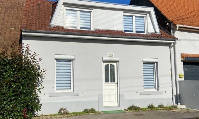 Hesdin-l'Abbe House | 2 Bedroom Private vacation home in Hesdin-l'AbbÃ©