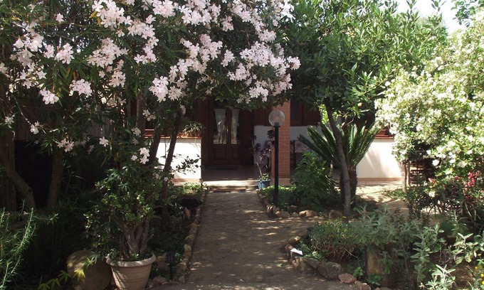 Villaggio delle Mimose House | 2 Bedroom Private vacation home in Solanas