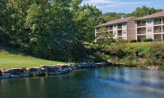 Branson Resort | 2-bedroom resort in superb Branson with WiFi, fitness room, AC