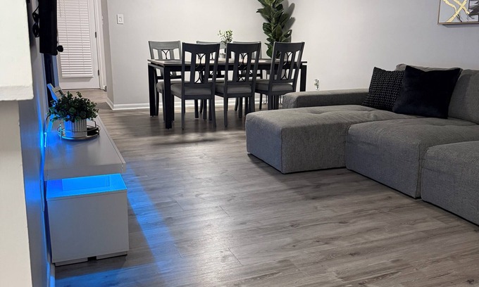 Charlotte House | 2-bedroom townhome in awesome Charlotte with AC, WiFi