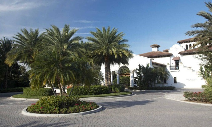 Florida Central Atlantic Coast Resort | 2-Bedroom villa close to the main Orlando attractions