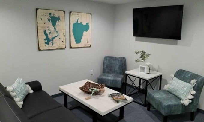 Arnolds Park Apartment | 2 bedrooms with queen beds.