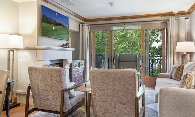 Vail Cabin | 2 BR 2 BA Unit in Vail Village Beautiful Sebastian Residence w 5 Star Amenities