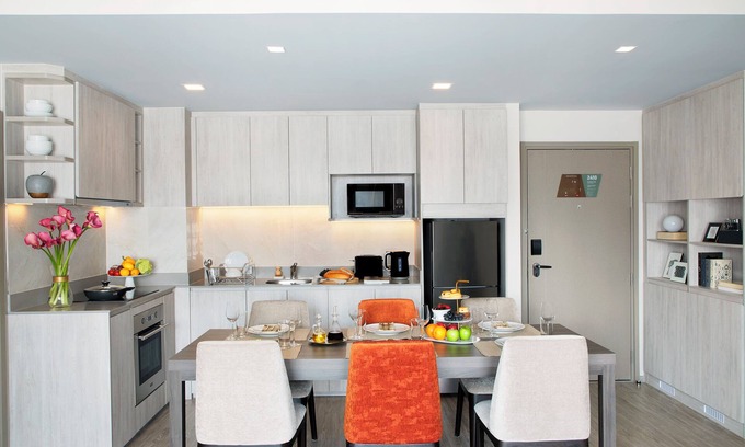 Makkasan Condo | 2 BR 90SQM/rama9/Monthly