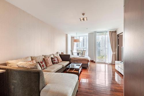 Chidlom Apartment | 2 BR in Downtown BTS Chitlom BKK