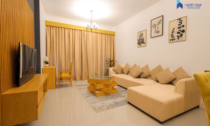 Al Barsha 1 Apartment | 2 BR Perfect for Family/Groups near MOE