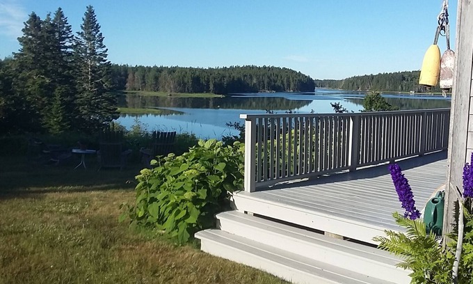 Stonington Cottage | 2 BR Shorefront Shingled Classic Pristine Long Water