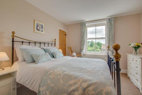 Docking House | 2 Carr Terrace