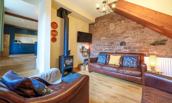 Armathwaite Cottage | 2 Eden Grove Cottages - 3-Bedroom Cottage (Dog-friendly)