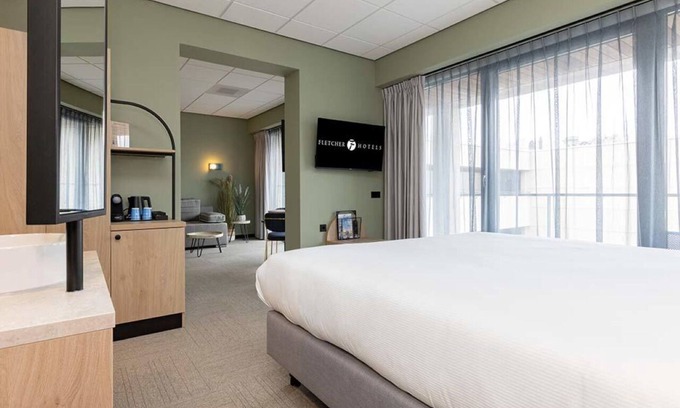 Marknesse Hotel | 2 Elegant Stays – Perfect Base for Giethoorn & Dutch Lake District