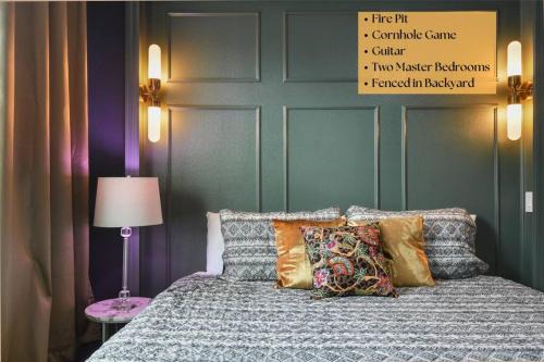 Orlando House | 2 King En Suite Fenced Yard Pet Friendly