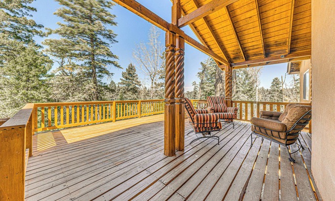 Bear Park House | 2 Mi to Dtwn: Cloudcroft Home w/Furnished Deck