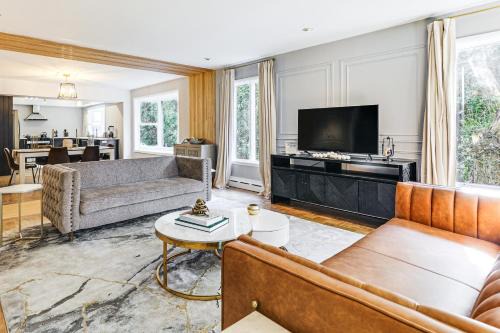 New London House | 2 Mi to USCG Academy! Convenient New London Home