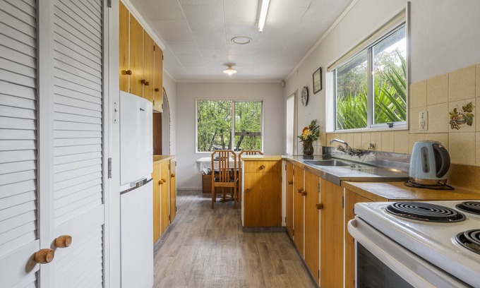 Richmond Heights House | 2 Mile Cosy Corner with wifi