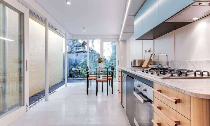 Millers Point House | 2 mins walking to harbour bridge
