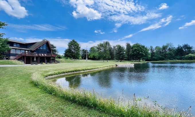 Springwater House | 2 NIGHT STAYS AVAILABLE now! 4 Day Summer Getaway, book today!