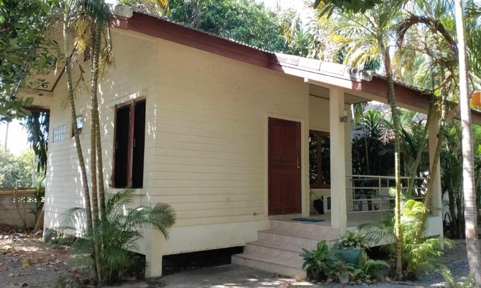 Laem Set House | 2 one bedroom houses 400 meters from the deach