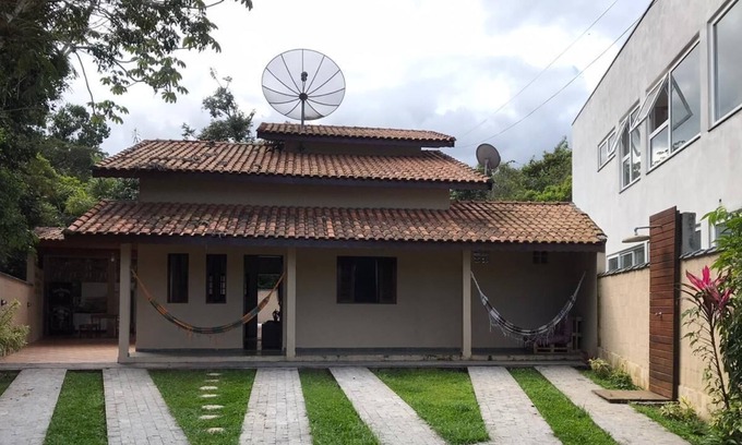 Guarutuba House | 2 POOLS, BARBECUE, WI-FI, VACANCY CARS 06, 300 MT FROM THE BEACH GUARATUBA
