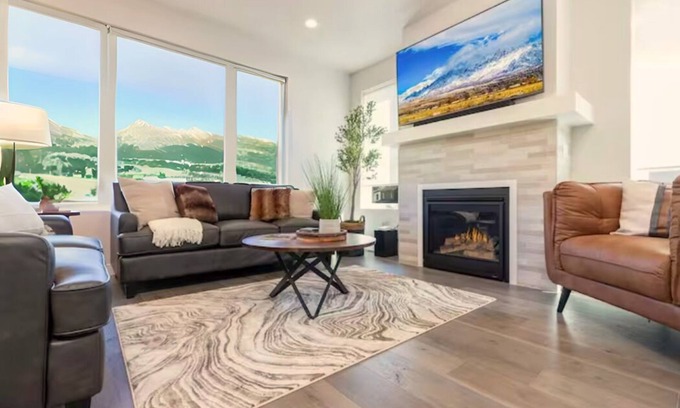 Deer Mountain House | 2-Properties Ideal for Large Groups