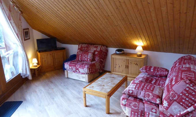 Les Contamines-Montjoie Apartment | 2-Room Apartment for 5, South-Facing Balcony, Near Ski Lifts - Les Contamines-Montjoie