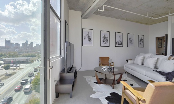 East Nashville Condo | 2-Story Loft with Views 30day min w/WiFi, AC, Parking, TV, Furnished, Rooftop